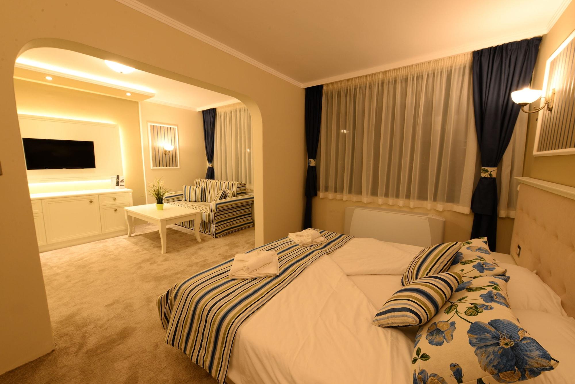 Park Hotel Raya Garden - Free Parking Veliko Tarnovo Exteriér fotografie
