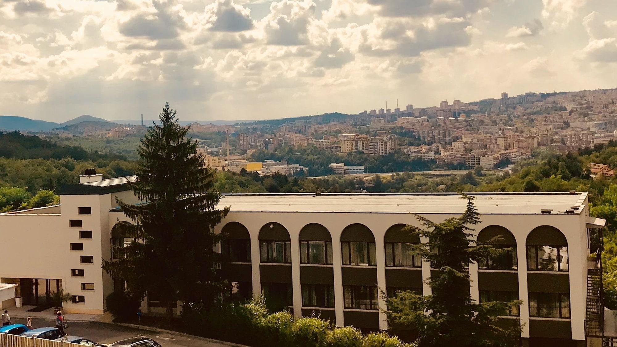 Park Hotel Raya Garden - Free Parking Veliko Tarnovo Exteriér fotografie